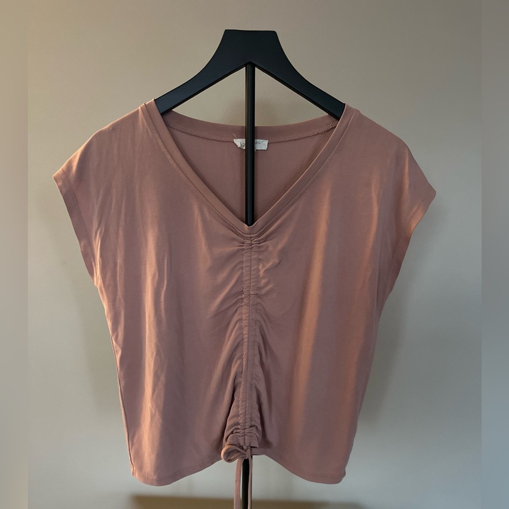 Mystree V-Neck Ruched Blouse in Soft Pink